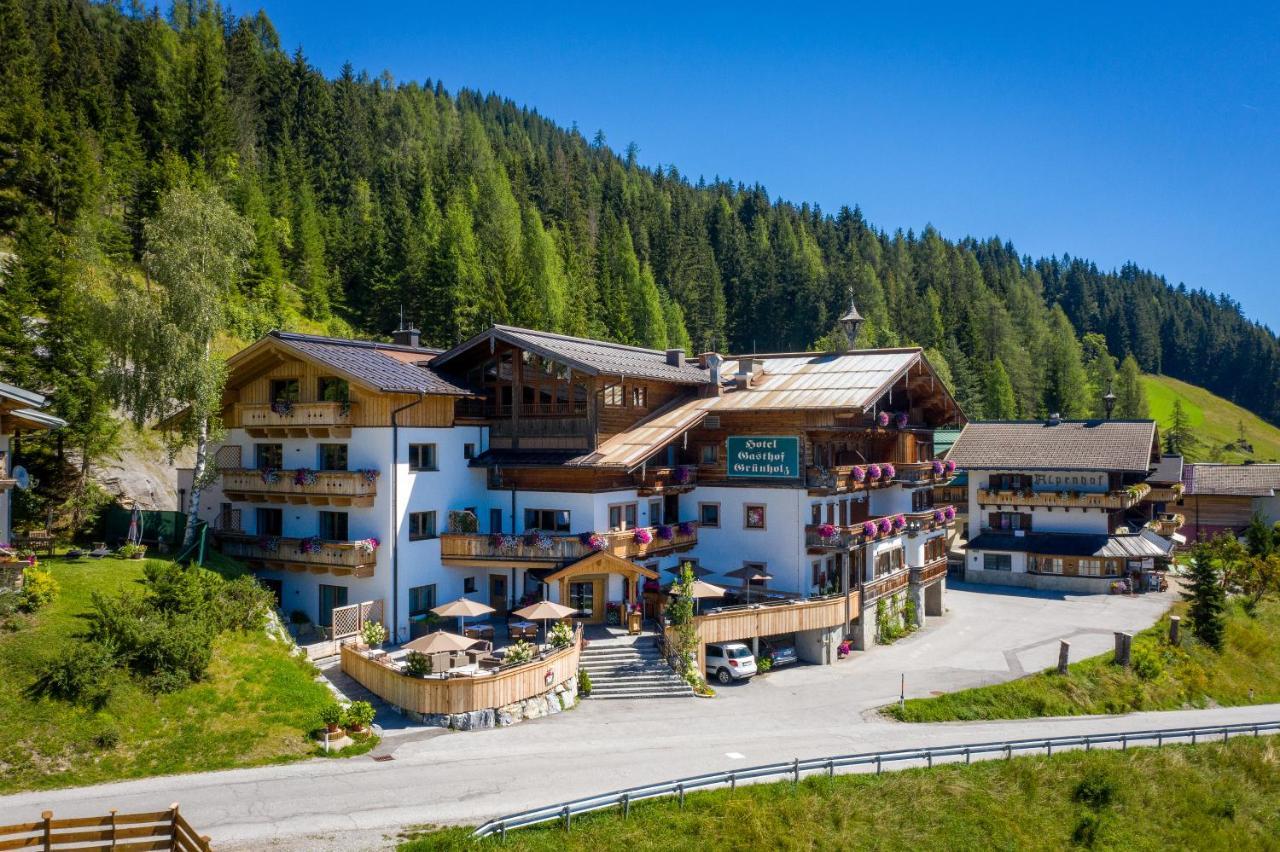 Das Gruenholz Aparthotel Mühlbach Exterior foto