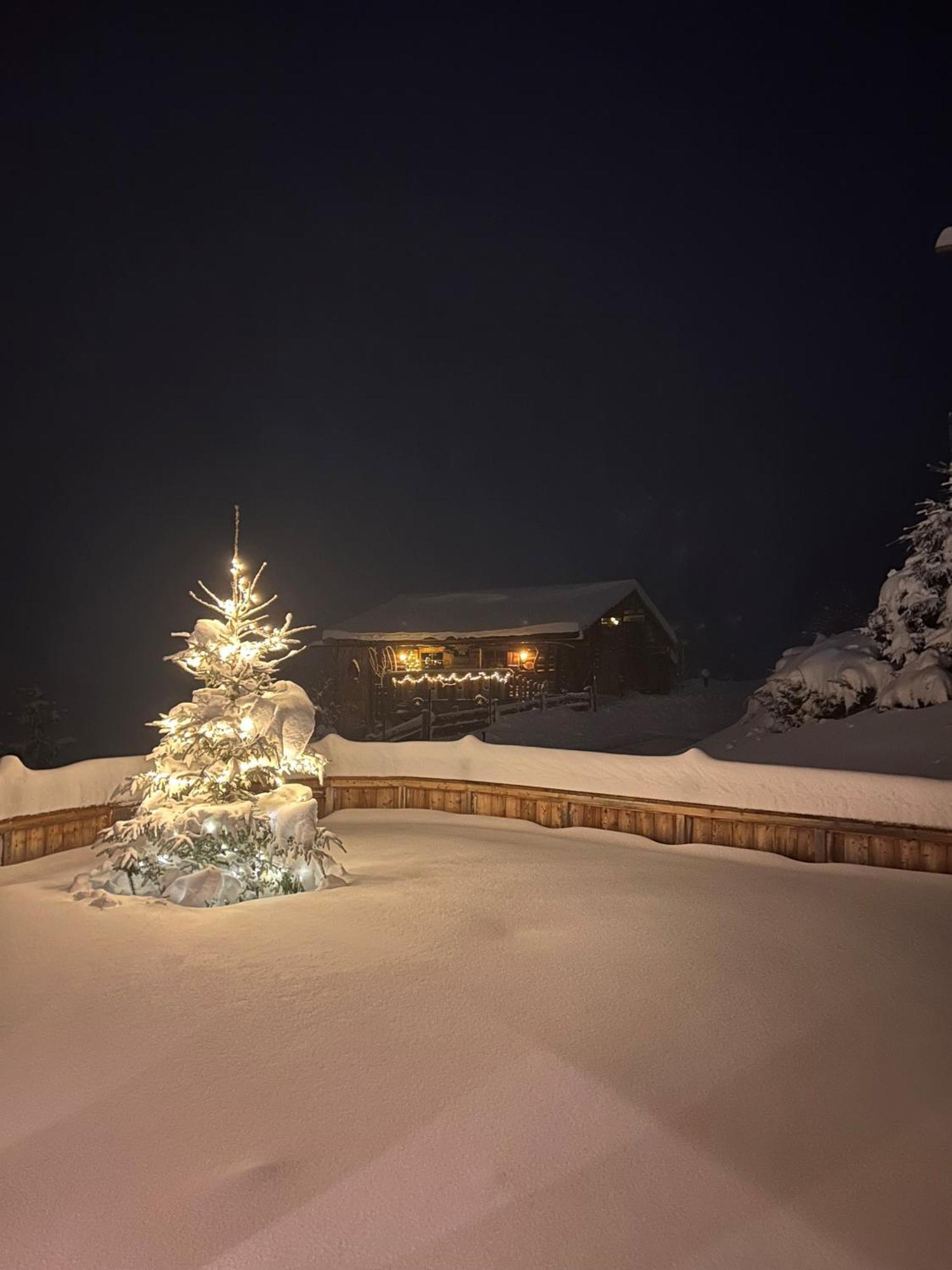 Das Gruenholz Aparthotel Mühlbach Exterior foto
