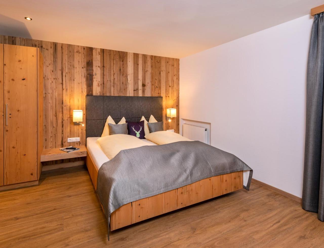 Das Gruenholz Aparthotel Mühlbach Exterior foto