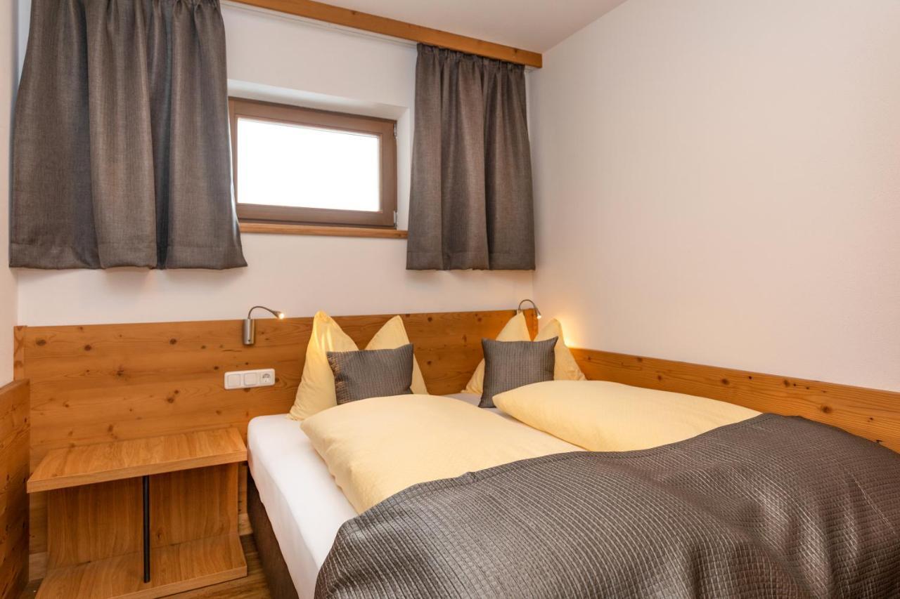 Das Gruenholz Aparthotel Mühlbach Exterior foto